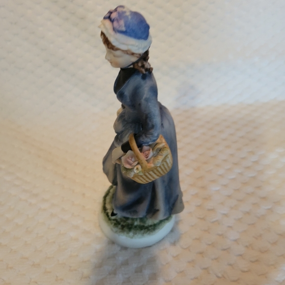 Lady figurine - Picture 4 of 5